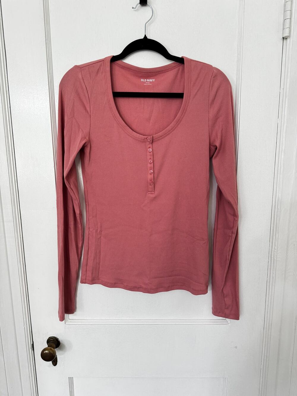 Old Navy Tall Pink V neck long sleeve